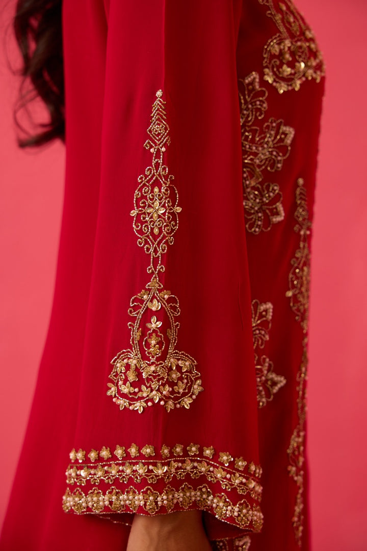 CRIMSON RED - BEGUM