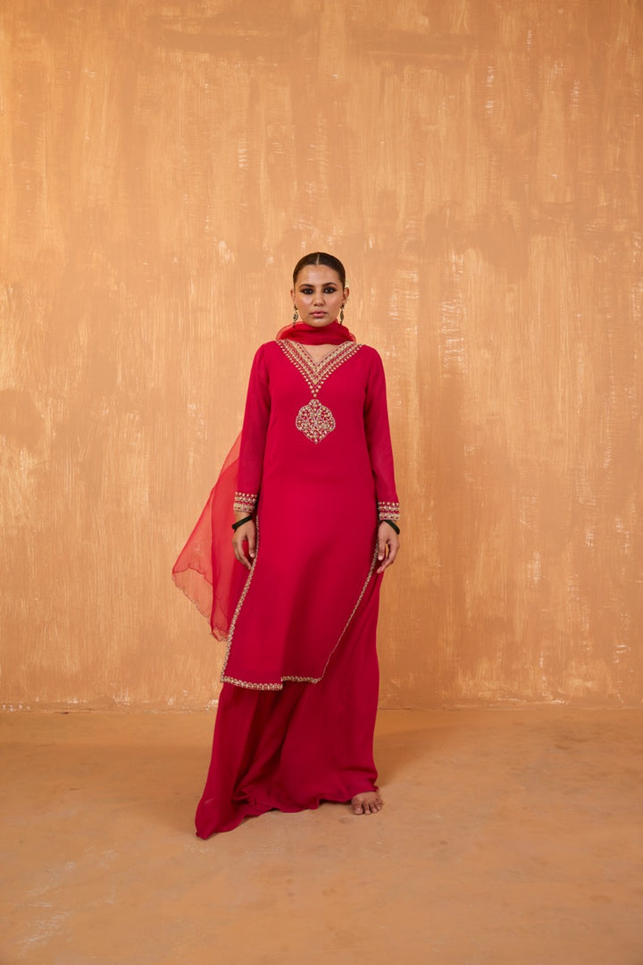 FUCHSIA PINK - BEGUM