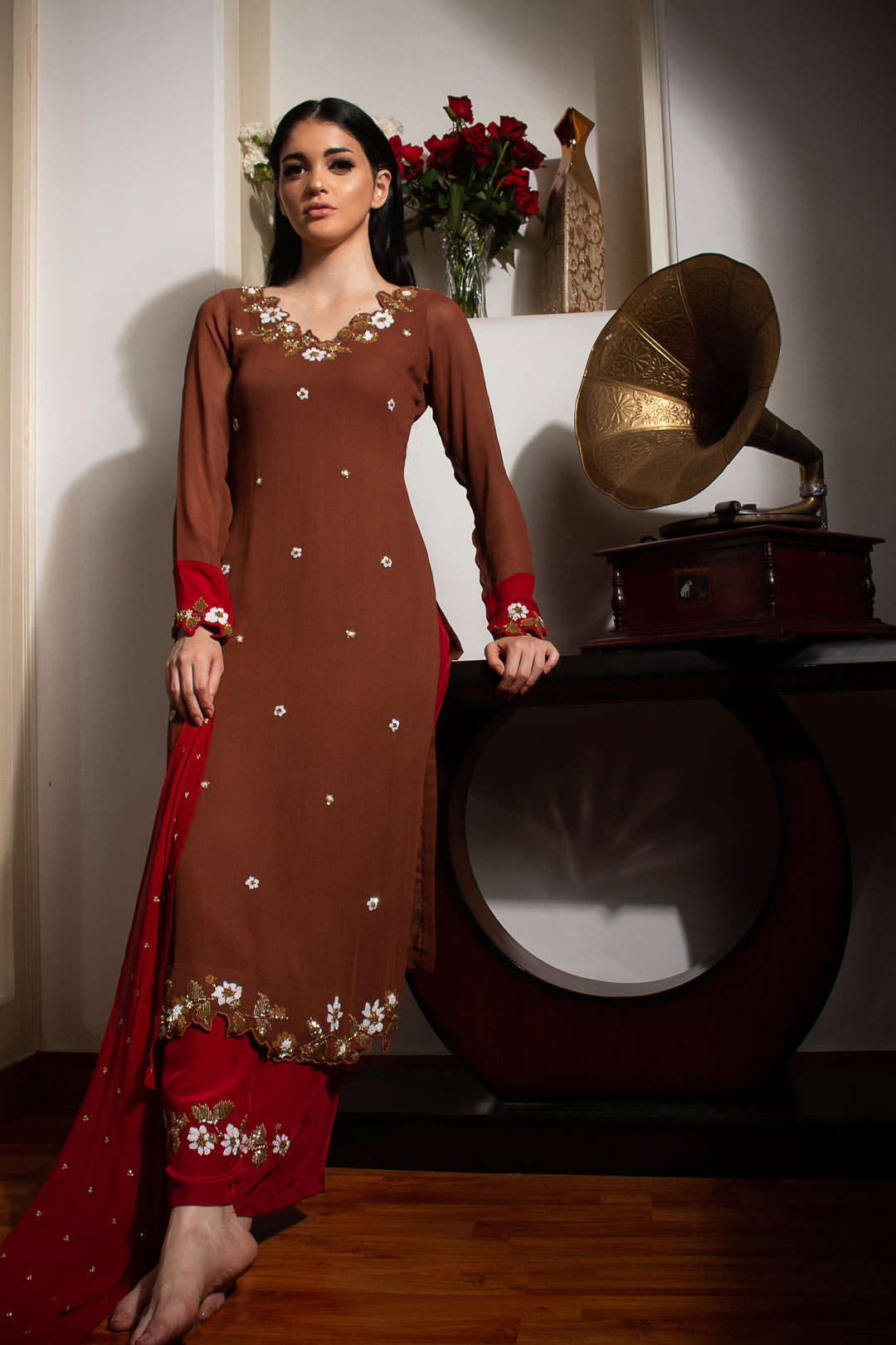 Brown & Red - Old world charm