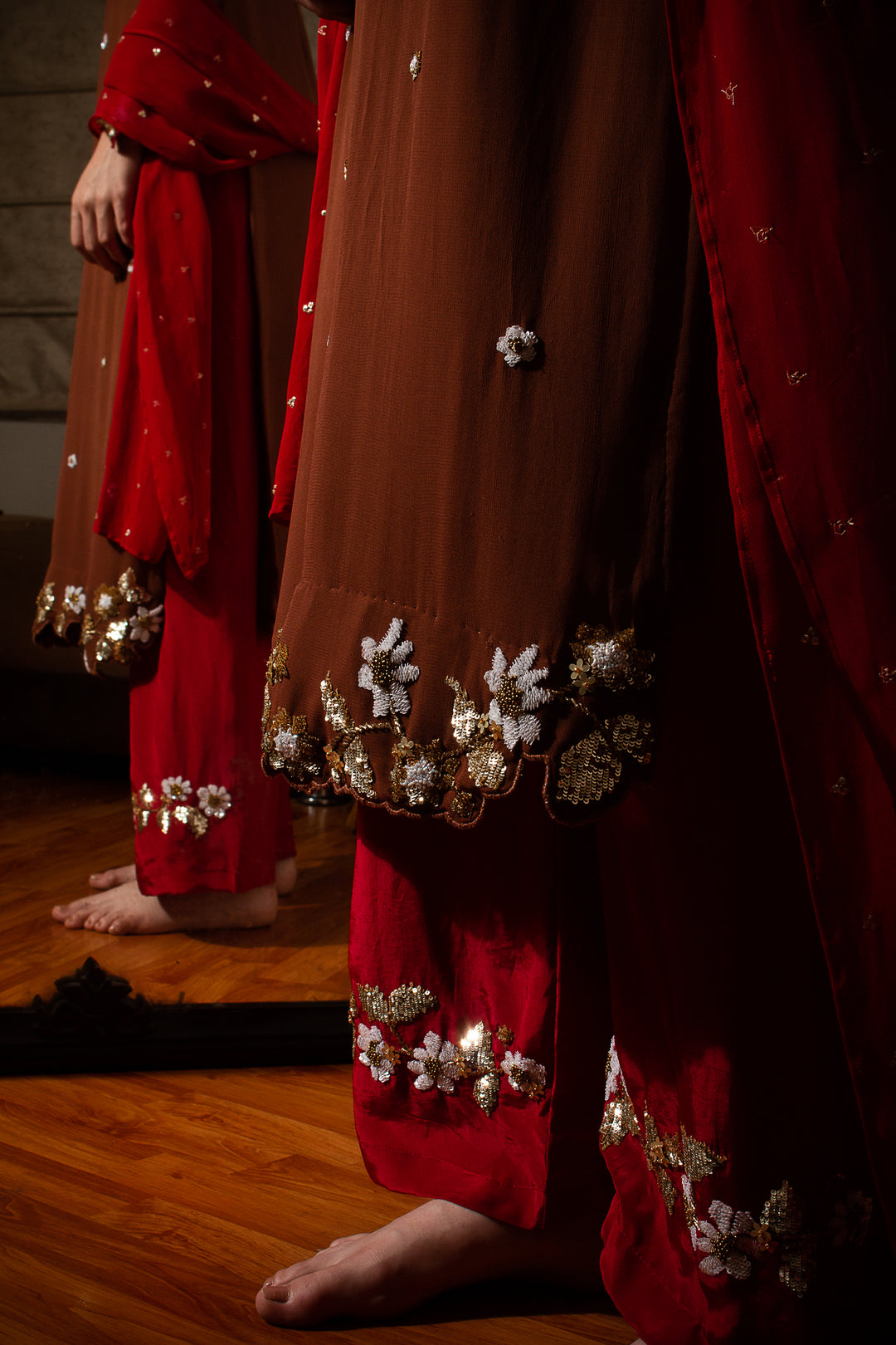 Brown & Red - Old world charm