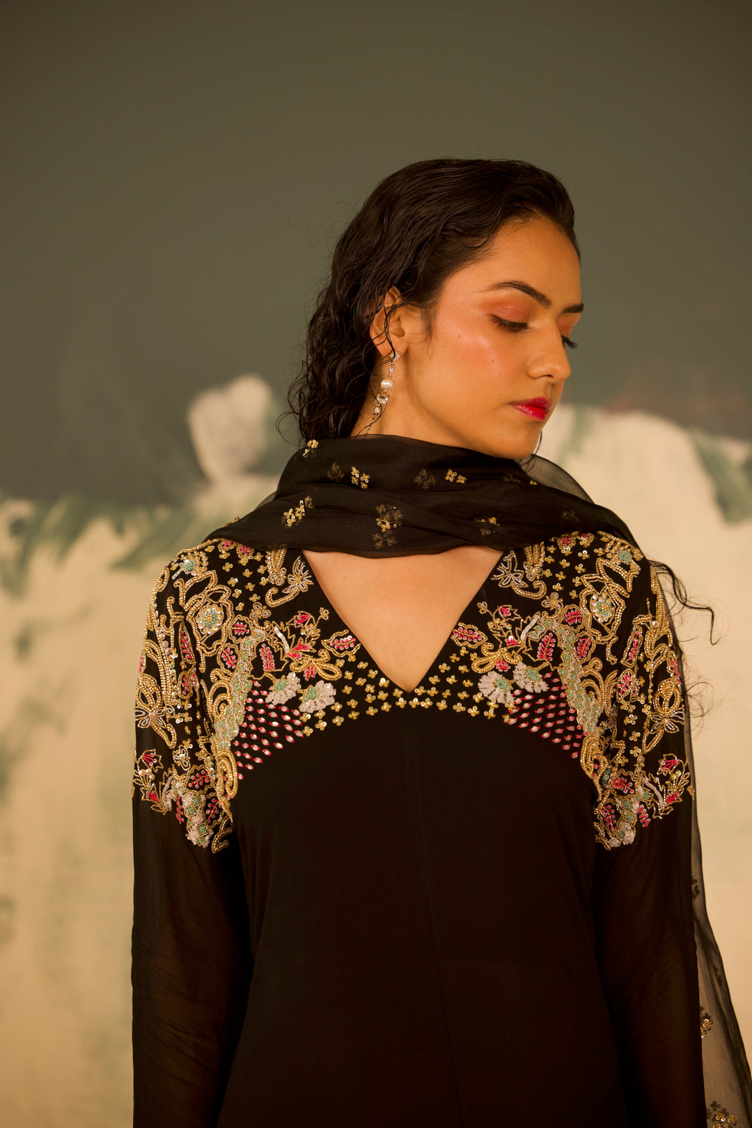 MIDNIGHT BLACK - SITARA