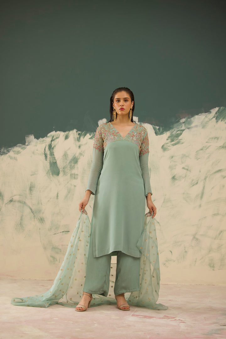 PALE SEA GREEN - SITARA