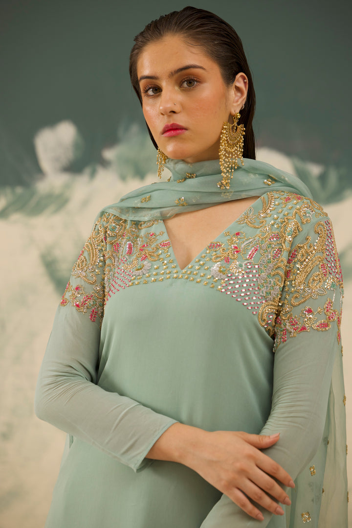 PALE SEA GREEN - SITARA