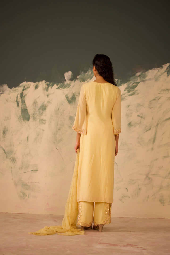 YELLOW SHIMMER - SITARA