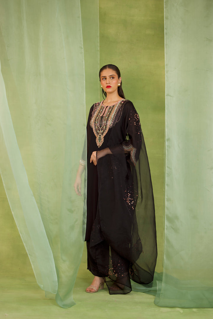 BLACK MUSE - SITARA
