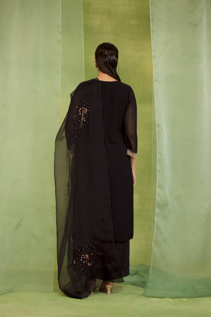 BLACK MUSE - SITARA
